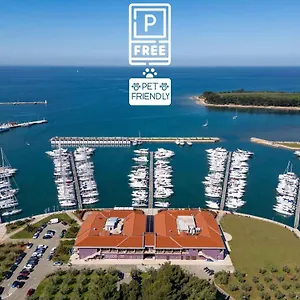 Boutique Nautica - & Wellness, Free Parking, Pet Friendly Hotel